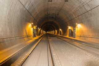 Einsatzkräfte übten Notfall im Sieberg- Eisenbahntunnel 20141122-2844.jpg