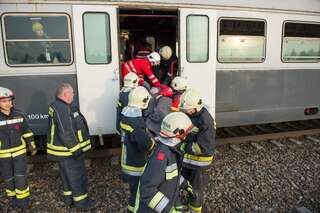 Einsatzkräfte übten Notfall im Sieberg- Eisenbahntunnel 20141122-2916.jpg
