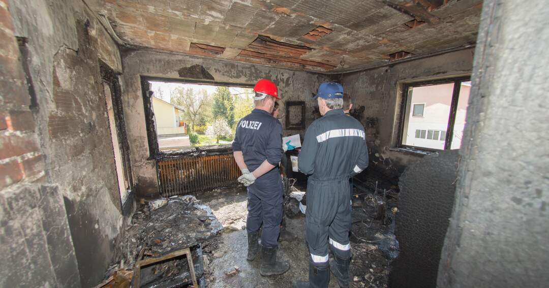 Titelbild: Toter bei Brandereignis im Bezirk Vöcklabruck