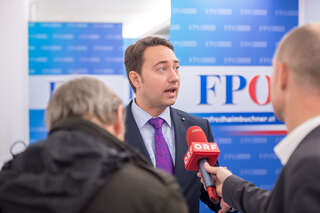 FPÖ-Landesparteivorstand - Blaues Regierungsteam fixiert 20151005-0432.jpg