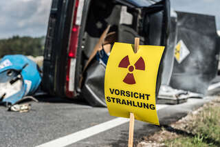Flugzeugabsturz und Gefahrgutunfall in Hargelsberg 20151017-2373.jpg