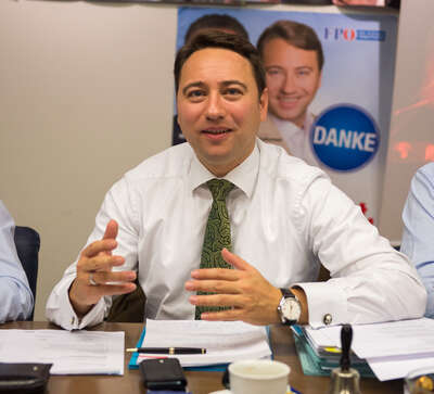 Sitzung des FPÖ-Landesparteivorstands 20151021-0135.jpg