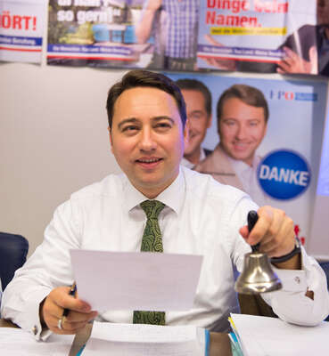 Sitzung des FPÖ-Landesparteivorstands 20151021-0150.jpg