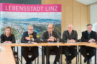 Pressekonferenz SPÖ und FPÖ der Stadt Linz 20151110-1335.jpg