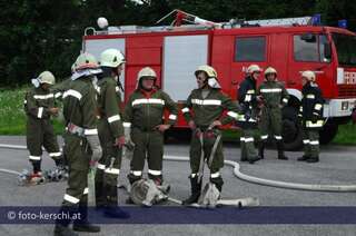 Brand in Hühnerstall - Keine Tiere verletzt kerschi_20090520_brand-in-hhnerstall_07.jpg