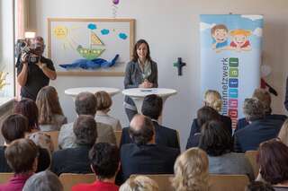 Bundesministerin Dr. Sophie Karmasin besuchte Familiennetzwerk Mühltal 20160413-2894.jpg
