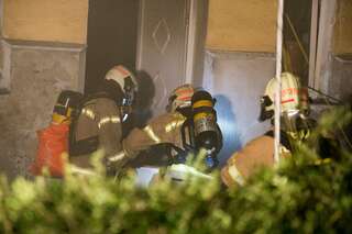 33 Personen bei Kellerbrand in Linz gerettet foke-20160622-6018.jpg