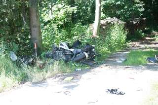 36-jähriger Motorradlenker stirbt nach Zusammenstoss mit Auto foke-20160701-9145-2.jpg
