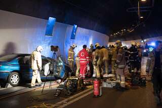 Mona-Lisa-Tunnel nach tödlichem Verkehrsunfall gesperrt foke-20160701-9168-2.jpg