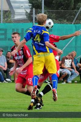 Fußball  St. Oswald/Fr. gegen Pregarten kerschi_20090823_fuball_oswald_pregarten_28.jpg