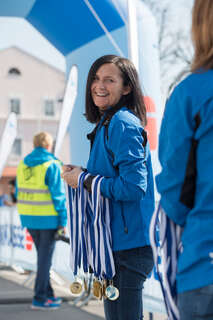 Anita Baierl siegt beim 24. Eurofoam-Marktlauf foke_20170402_100318.jpg