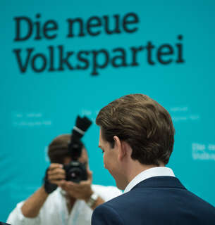 ÖVP wählt Sebastian Kurz offiziell zum Parteichef foke_20170701_121332.jpg