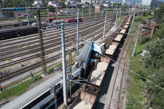 Schweres Zugunglück auf einer Testfahrt in Linz foke_20170823_114614.jpg