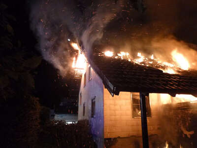 Einfamilienhaus geriet in Brand foke_20170914_133227-5.jpg