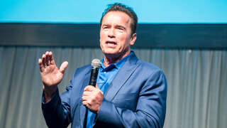 Arnold Schwarzenegger bei Eröffnung von Kreisel Electric foke_20170919_192211.jpg