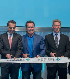 Arnold Schwarzenegger bei Eröffnung von Kreisel Electric foke_20170919_195812.jpg