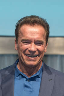 Arnold Schwarzenegger bei Eröffnung von Kreisel Electric foke_20170919_195832.jpg