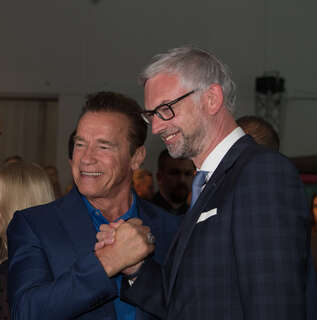 Arnold Schwarzenegger bei Eröffnung von Kreisel Electric foke_20170919_200029.jpg