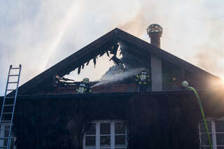 Wohnhausbrand in Mondsee foke_20171231_132544.jpg
