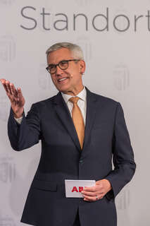 Pressekonferenz: Zukunftspläne von ABB in Oberösterreich foke_20180406_103831.jpg