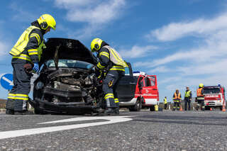 Zwei verletzte Frauen bei Verkehrsunfall in Sankt Florian foke_20180407_122749.jpg