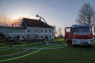 Großbrand im Bezirk Perg - Bauernhof stand in Vollbrand foke_20180407_174352.jpg