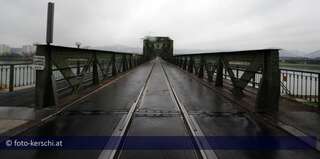 Linzer Eisenbahnbrücke ist ein Sanierungsfall foto-kerschi_2009_12_01_linzer_eisenbahnbrcke_50.jpg
