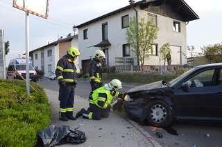 Aufräumarbeiten nach Verkehrsunfall in Schweinbach 82749ECE-D44C-420B-AAE7-575A1D2F7932.jpeg