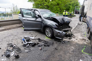 Beifahrer stirbt bei schwerem Verkehrsunfall auf B141 foke_20180424_101245.jpg