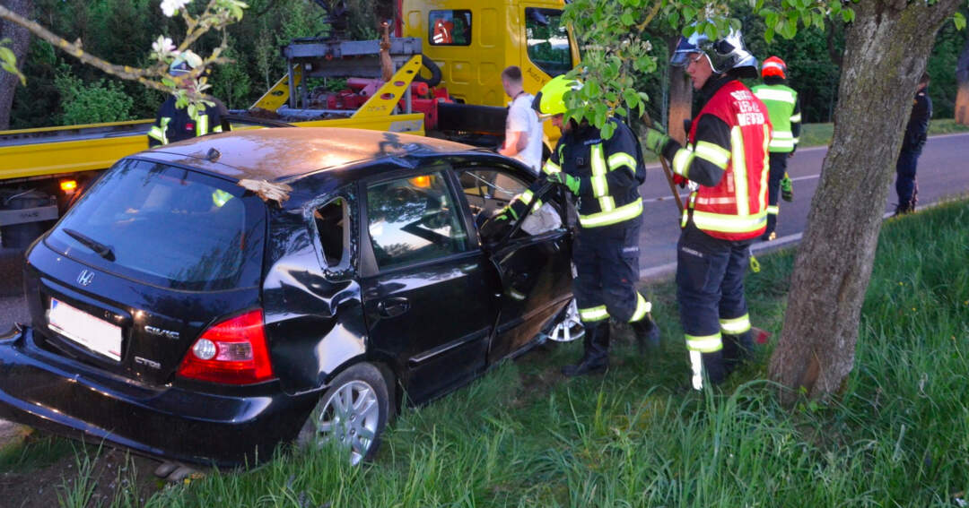 Titelbild: Verkehrsunfall in Pesendorf