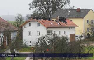 Brand vernichtet Wohnung von Familie foto-kerschi_20091208_band-weichstetten_0.jpg