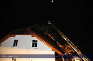 Brand vernichtet Wohnung von Familie foto-kerschi_20091208_band-weichstetten_14.jpg