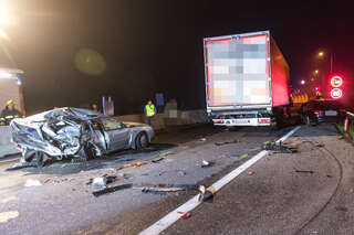 Tödlicher Auffahrunfall auf der Autobahn foke_20180823_001233_01.jpg