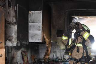 Feuerwehr löschte Küchenbrand 3872D822-1797-49A8-99B0-9FEFE7F6D09F.jpeg