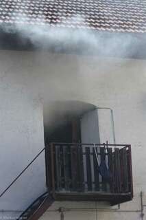 Brand Wohnhaus - Rauchentwicklung am Dachboden 2.jpg