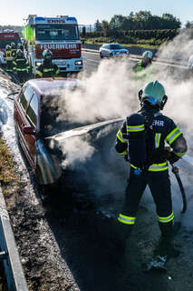 Fahrzeugbrand auf der Westautobahn bei Enns foke_20180930_083318.jpg