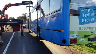 Aufwendige Busbergung nach Motorschaden IMG-20181012-WA0036.jpg