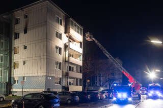 Brand in einem Mehrparteienhaus in Linz-Urfahr foke_20181127_031034.jpg