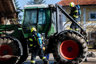 Traktorbrand in Hörsching foke_2019021512524929_012.jpg