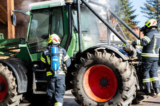 Traktorbrand in Hörsching foke_2019021512554942_025_01.jpg