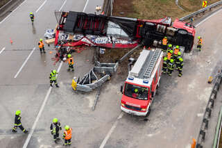 Verkehrsunfall mit zwei beteiligten LKW FOKE_2019031513540894_012.jpg