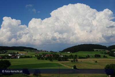 Gewittertürme: imposantes Naturschauspiel und Sorgen für die Bauern gewitterwolken_002.jpg