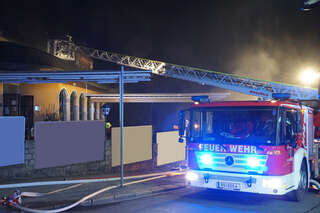Wirtshausbrand im Stadtzentrum Rohrbach-Berg 2019-04-05_4.jpg