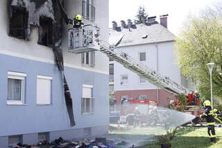 Wohnungsbrand in Mehrparteienhaus _MG_8369.jpg