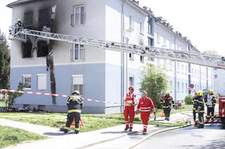 Wohnungsbrand in Mehrparteienhaus _MG_8396.jpg