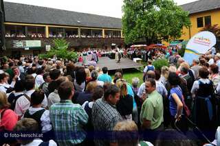 Tausende Besucher beim ersten Mühlviertler Schmankerlfest in Katsdorf mhlviertler-trachten-modeschau_002.jpg