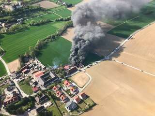 Großeinsatz bei Brand in Volkersdorf 1.jpg