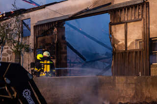 Großbrand eines landwirtschaftlichen Gebäudes in Bad Zell IMG_2516_AB-Photo.jpg