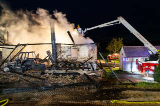 Großbrand eines landwirtschaftlichen Gebäudes in Bad Zell IMG_2595_AB-Photo.jpg