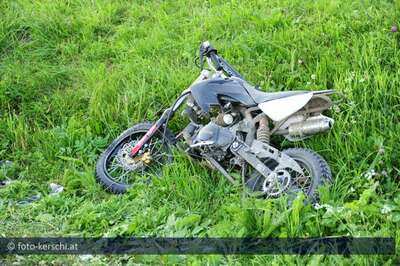 Schüler kracht mit Minibike gegen Motorrad unfall_minibike_041.jpg